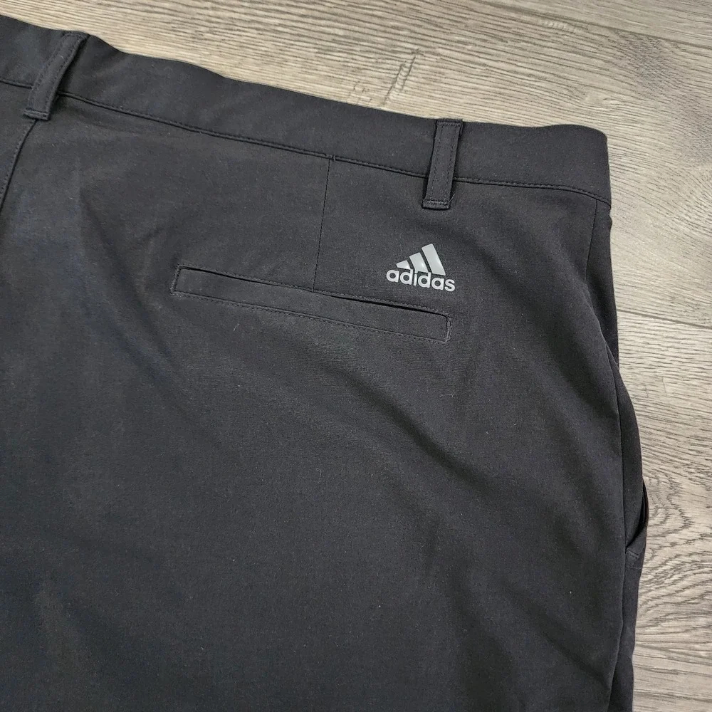Adidas Prime‎ Green Chino Golf Performance Shorts Mens Black Flat Front Size 40